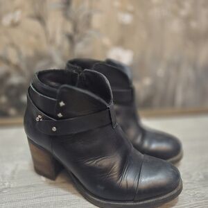 Bos. & Co. Black Leather Ankle Boots